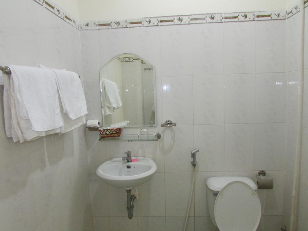 Hung Thinh Hotel Quy Nhơn Exterior foto